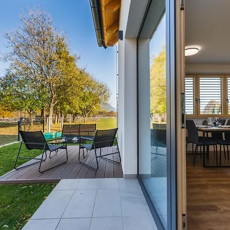 Maple & Pine Appartement