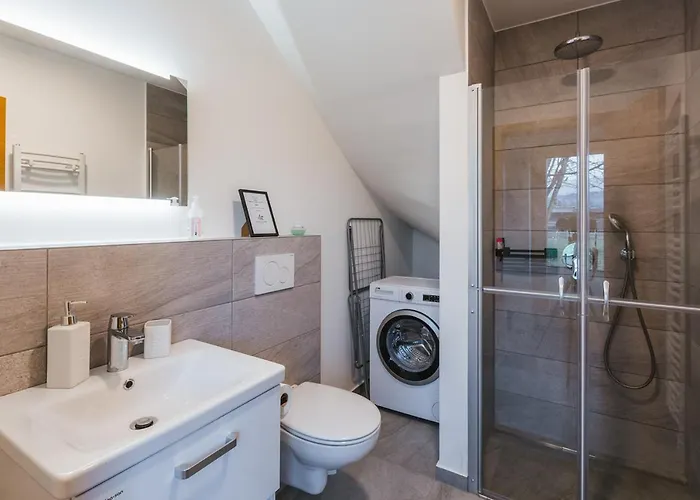 Maple & Pine 公寓 *