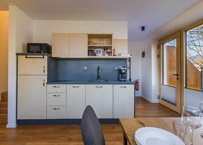 Maple & Pine 公寓 布莱德