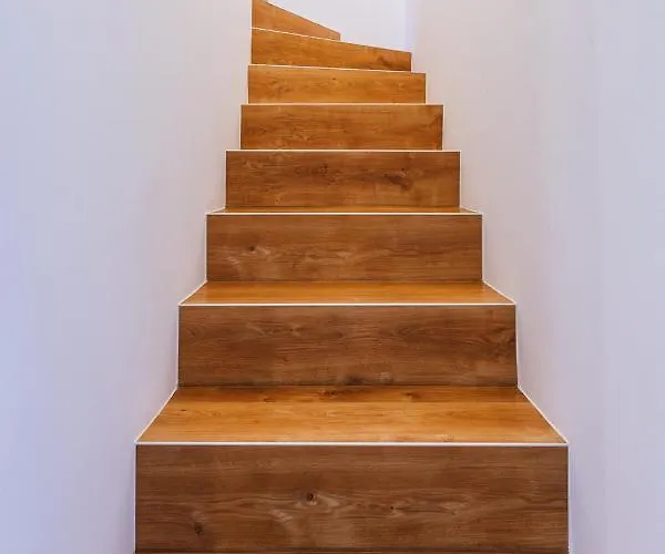 Maple & Pine 布莱德